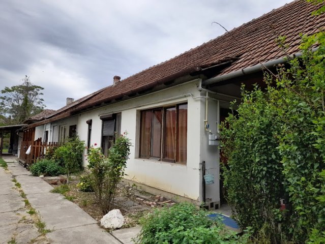 Eladó családi ház, Békéscsabán 39.5 M Ft, 6 szobás