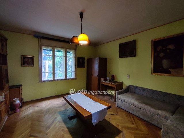 Eladó családi ház, Budapesten, XX. kerületben 45 M Ft, 3 szobás