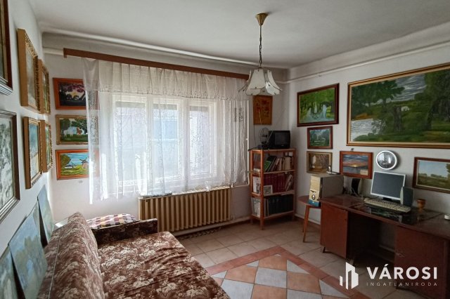 Eladó családi ház, Hódmezővásárhelyen 37.5 M Ft, 3 szobás