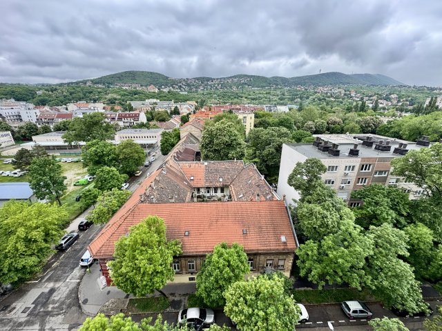 Eladó panellakás, Budapesten, III. kerületben 72 M Ft, 3 szobás