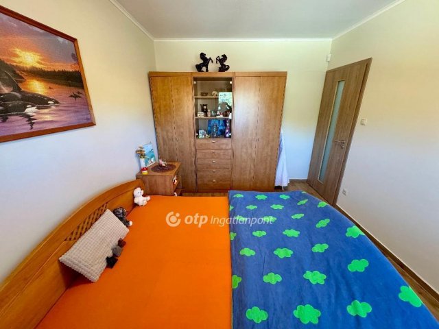 Eladó nyaraló, Szigetcsépen 140 M Ft, 3+1 szobás