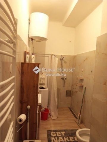 Eladó téglalakás, Budapesten, V. kerületben 98 M Ft, 2 szobás