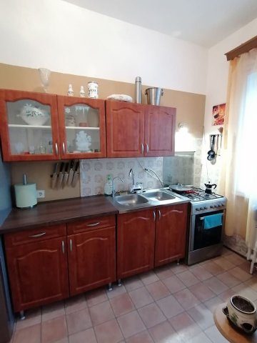 Kiadó családi ház, albérlet, Debrecenben 250 E Ft / hó
