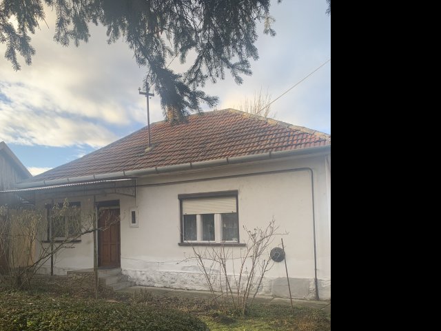 Eladó családi ház, Tiszavasváriban 7.29 M Ft, 2 szobás
