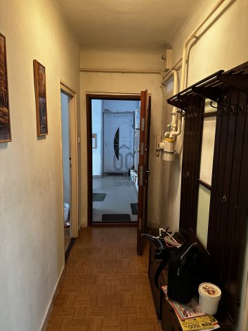 Eladó téglalakás, Pécsett 26.5 M Ft, 2 szobás