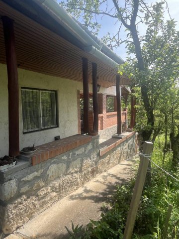 Eladó családi ház, Kozárdon 38.9 M Ft, 4 szobás