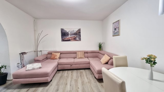 Eladó családi ház, Nyíregyházán 57.5 M Ft, 2 szobás