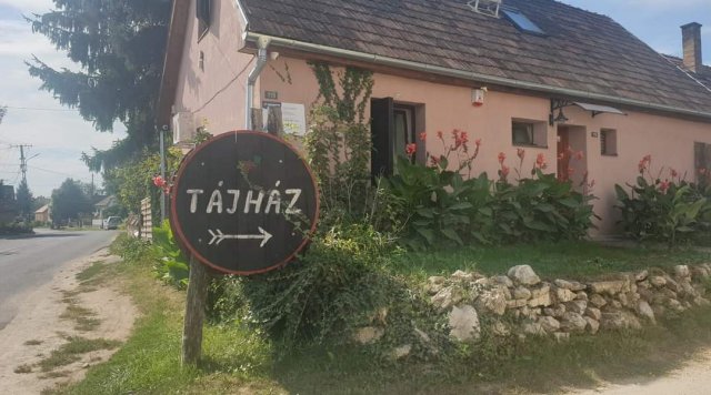 Eladó sorház, Balatonedericsen 124.9 M Ft, 4 szobás