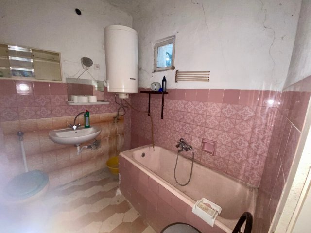 Eladó családi ház, Nyíregyházán 38.9 M Ft, 3 szobás
