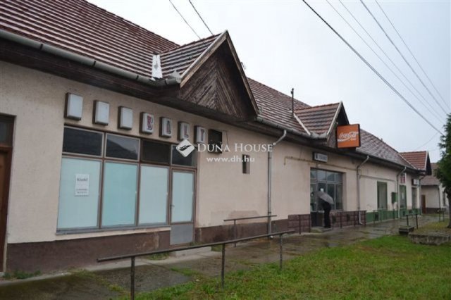 Eladó üzlethelyiség, Izsákon 35.5 M Ft / költözzbe.hu