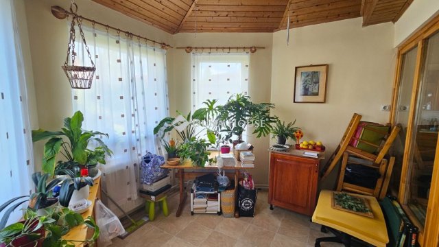 Eladó családi ház, Pomázon 95 M Ft, 4 szobás