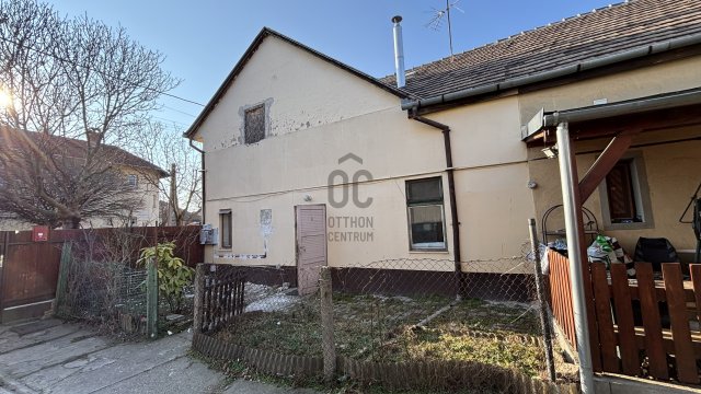 Eladó téglalakás, Budapesten, XV. kerületben 49 M Ft, 2 szobás