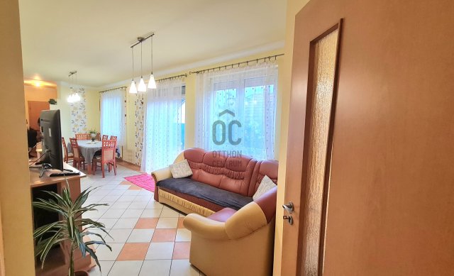 Eladó családi ház, Debrecenben 98.5 M Ft, 7 szobás