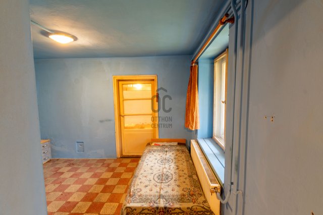 Eladó családi ház, Kislángon 12.9 M Ft, 2 szobás