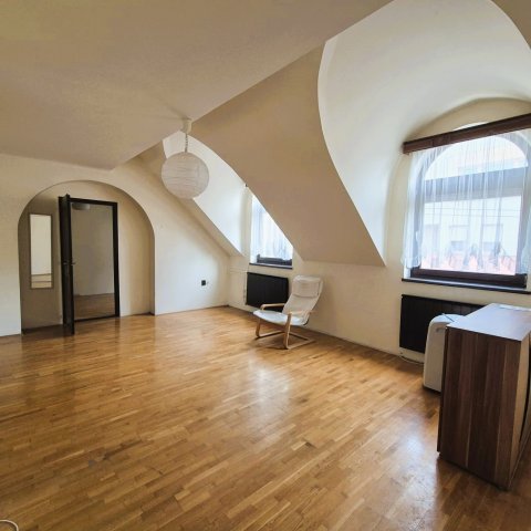 Eladó családi ház, Kecskeméten 68.5 M Ft, 4 szobás