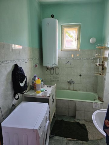 Eladó családi ház, Püspökladányban 35 M Ft, 3 szobás