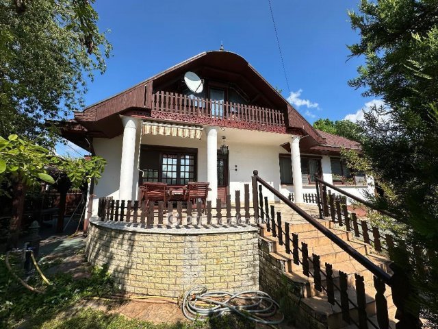 Eladó családi ház, Dabason 109 M Ft, 6 szobás