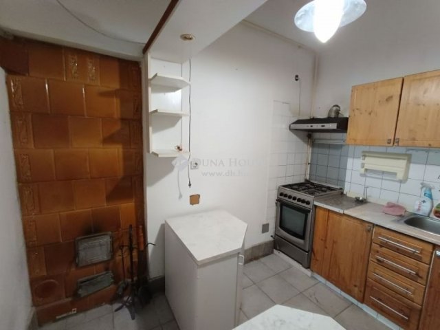 Eladó családi ház, Budapesten, XVI. kerületben 80 M Ft, 2 szobás