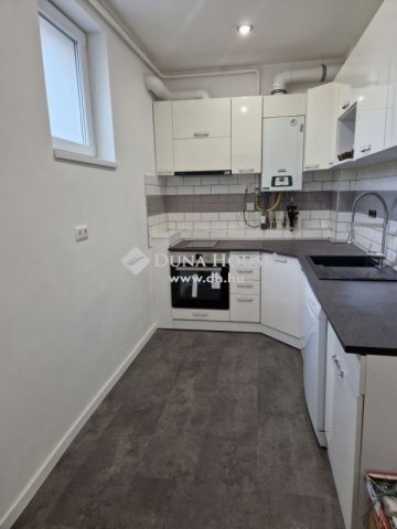 Eladó téglalakás, Budapesten, XVIII. kerületben 62 M Ft