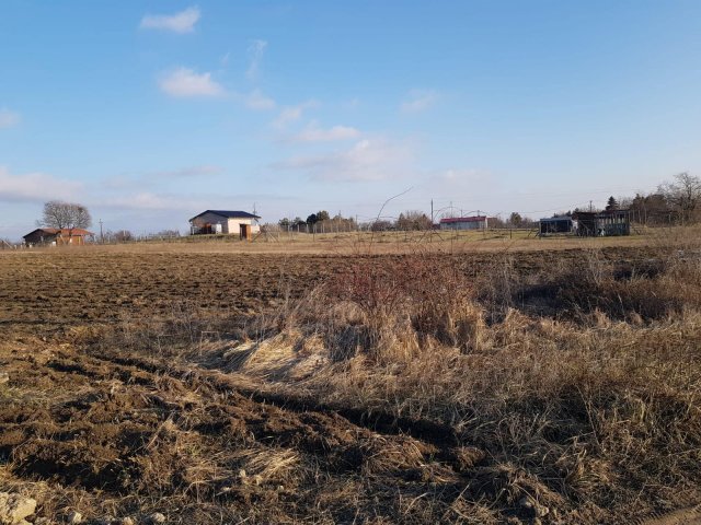 Eladó mezogazdasagi ingatlan, Érden 11.5 M Ft