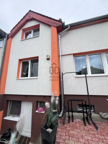 Eladó családi ház, Budapesten, XX. kerületben 130 M Ft, 4 szobás