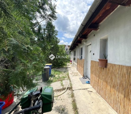 Eladó családi ház, Ráckevén 49.9 M Ft, 2 szobás