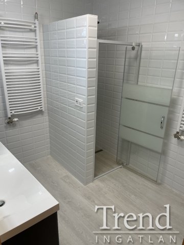 Eladó hotel, Pusztaszabolcson 62 M Ft, 5 szobás