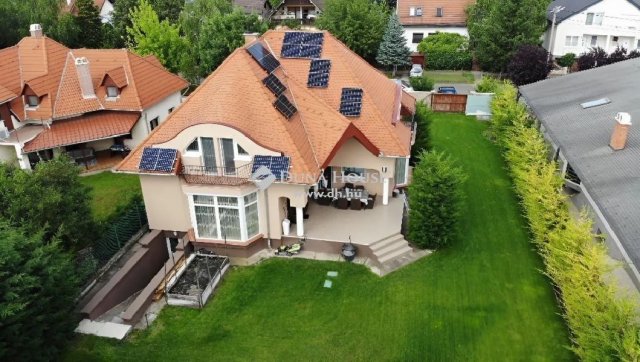 Eladó családi ház, Halásztelken 189.9 M Ft, 5 szobás