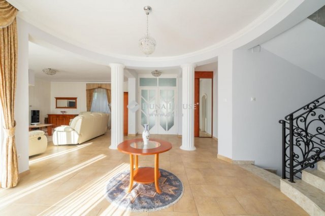 Eladó családi ház, Budapesten, II. kerületben 383.8 M Ft