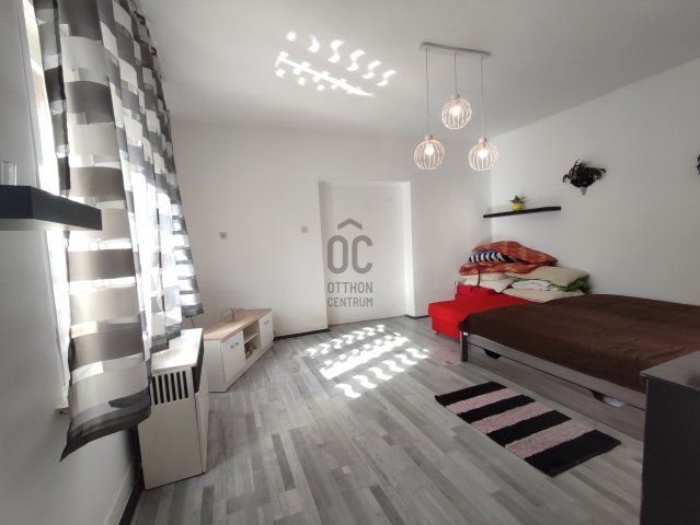 Eladó családi ház, Mátraderecskén 23.8 M Ft, 7 szobás