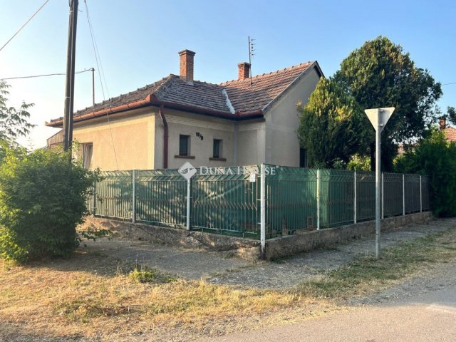 Eladó családi ház, Lajosmizsén 29.9 M Ft, 1 szobás