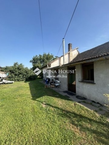 Eladó családi ház, Üllőn 39 M Ft, 4 szobás