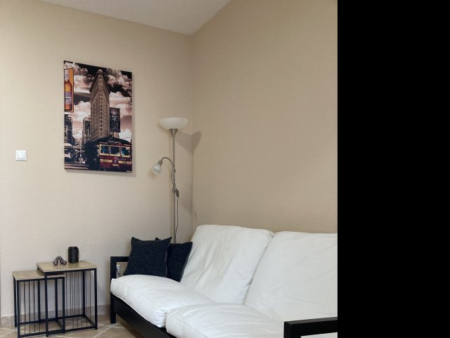 Kiadó téglalakás, albérlet, Debrecenben 240 E Ft / hó