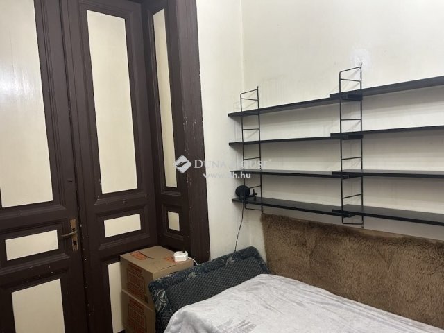 Eladó családi ház, Budapesten, IV. kerületben 88 M Ft, 3 szobás