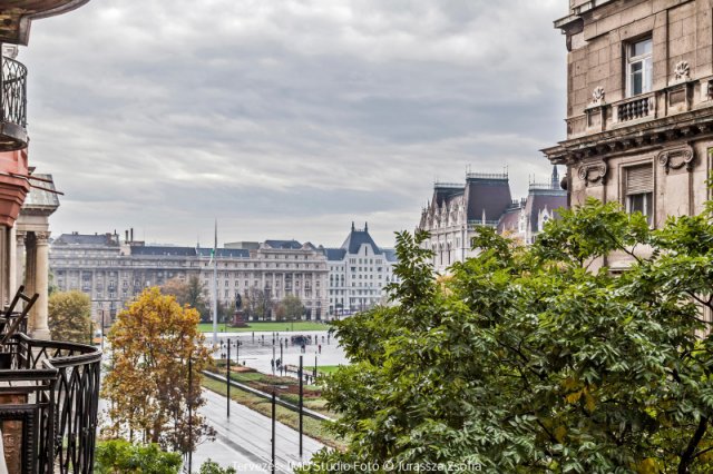 Kiadó téglalakás, albérlet, Budapesten, V. kerületben, 3 szobás