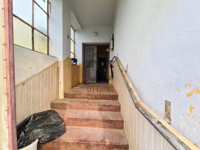 Eladó családi ház, Batykon 17 M Ft, 2 szobás