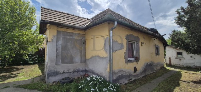Eladó családi ház, Budapesten, XVIII. kerületben 54.9 M Ft