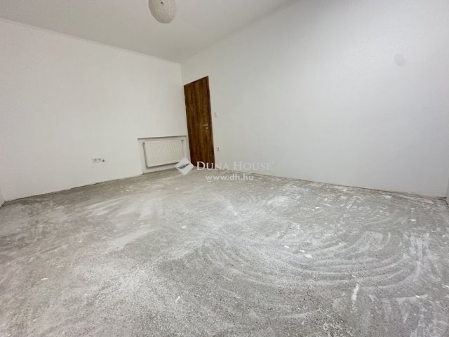 Eladó családi ház, Dunaharasztin 82.5 M Ft, 4 szobás