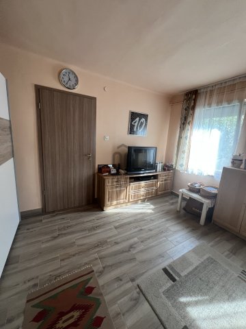 Eladó családi ház, Fóton 48.9 M Ft, 1 szobás