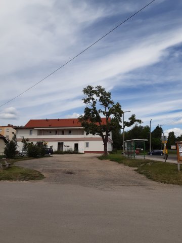 Eladó téglalakás, Aszódon 299 M Ft, 20+10 szobás