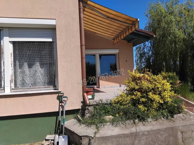 Eladó családi ház, Gyömrőn 129.99 M Ft, 4 szobás