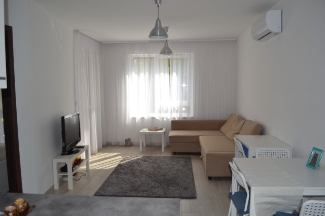 Kiadó téglalakás, albérlet, Szegeden 175 E Ft / hó, 2 szobás