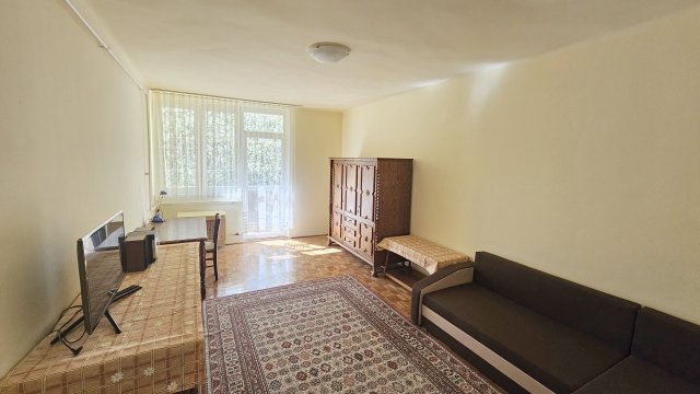 Kiadó téglalakás, albérlet, Miskolcon, Gyula utcában, 2 szobás