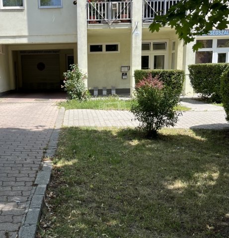 Kiadó garázs, Budapesten, XI. kerületben 30 E Ft / hó