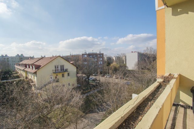 Eladó téglalakás, Budapesten, XXI. kerületben, Erdősor utcában