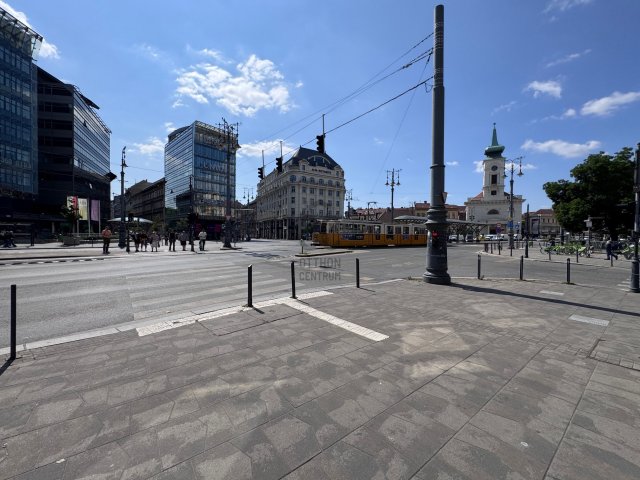 Eladó üzlethelyiség, Budapesten, V. kerületben 279 M Ft