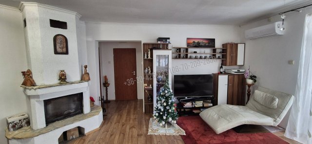 Eladó családi ház, Szigetszentmiklóson 87.9 M Ft, 4 szobás