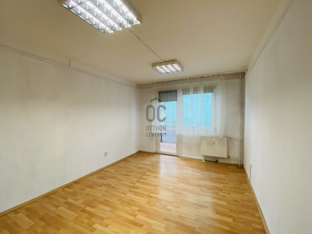Kiadó panellakás, albérlet, Miskolcon 120 E Ft / hó, 3 szobás