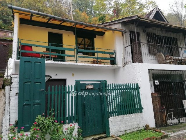 Eladó családi ház, Miskolcon 6.9 M Ft, 2 szobás