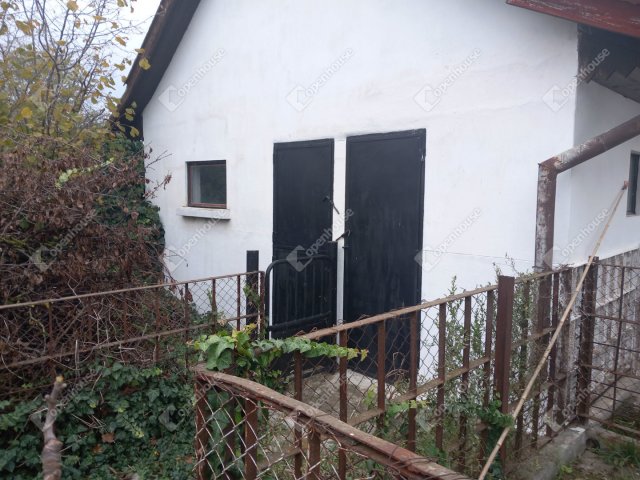 Eladó családi ház, Gádoroson 19.9 M Ft, 3 szobás